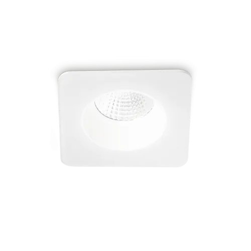 ROOM-65 FI SQUARE BI