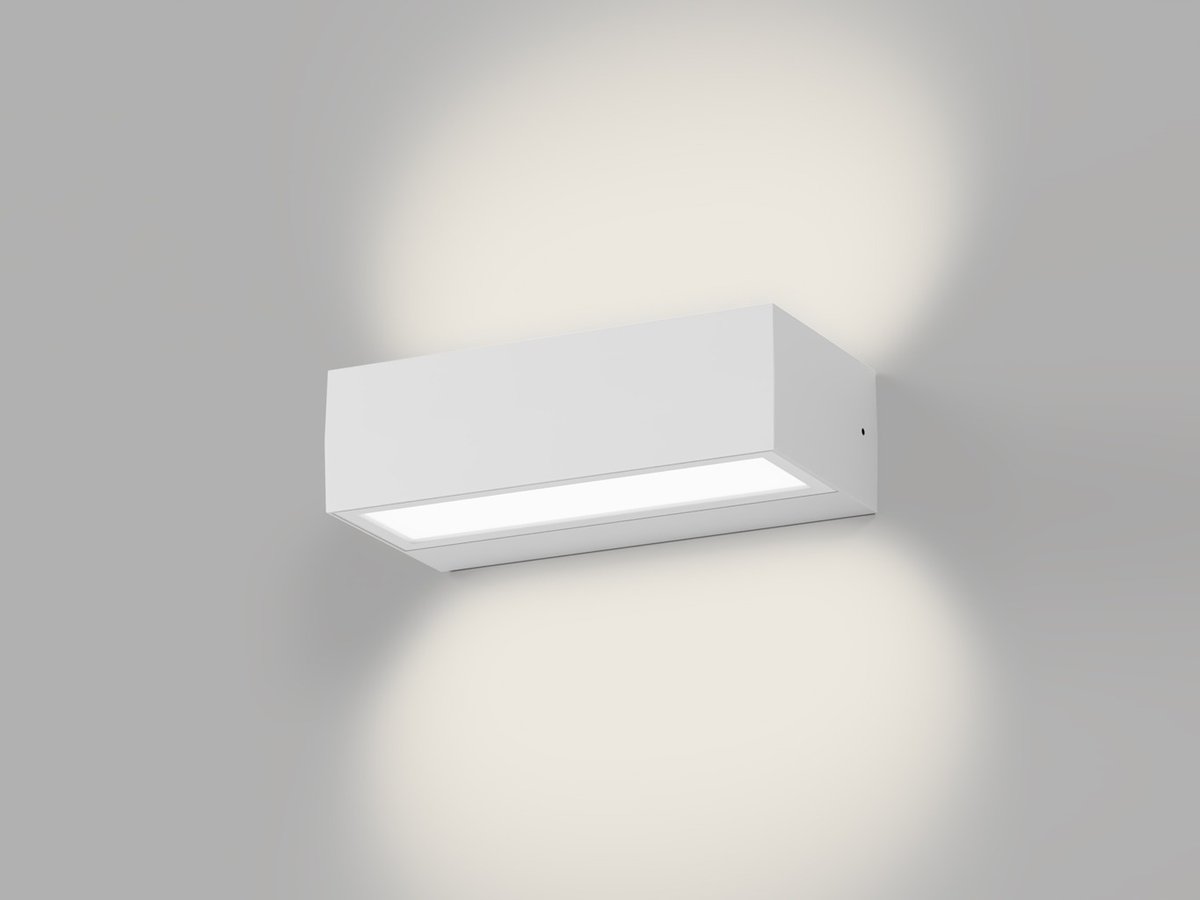 KVADER II, W LED2 5238351 KVADER II, W 10/2x5W 3000K/3500K/4000K